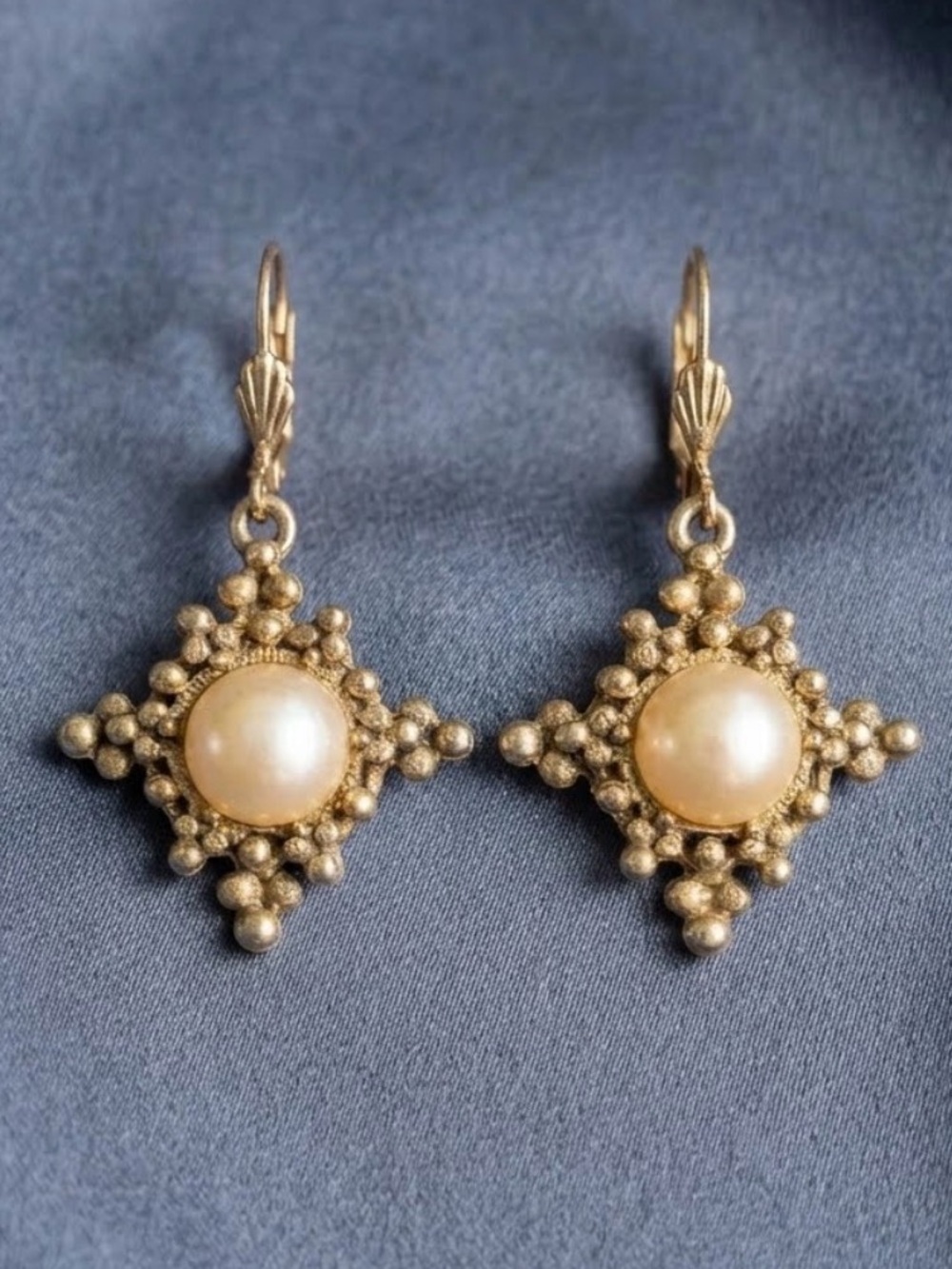 Victorian Style Gold Pearl Drop Earrings Leverback Cottagecore Vintage Costume